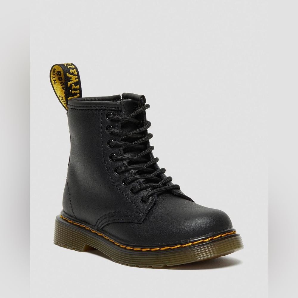 Dr Martens kids toddler 2 black combat boots leather